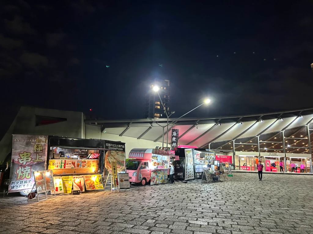 キッチンカー　バレーボール