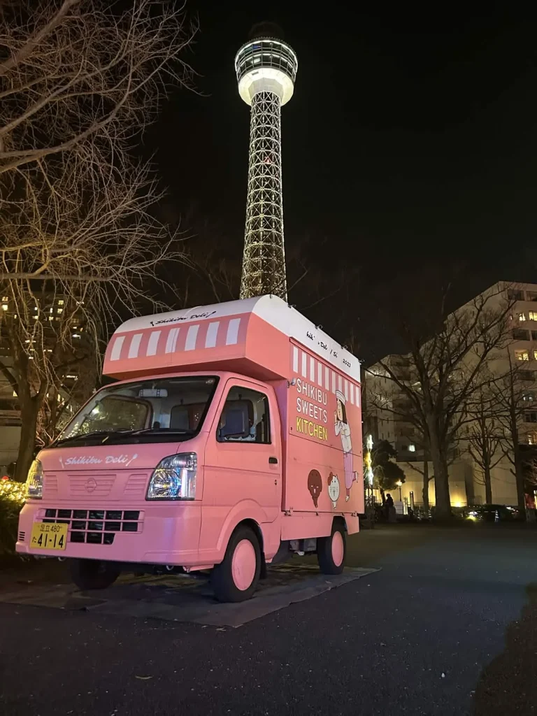 キッチンカー　山下公園